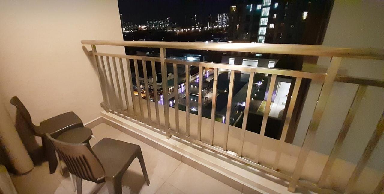 Sunway Paradise Home Staycation Ph2100 Self Check In Out Subang Jaya Eksteriør billede